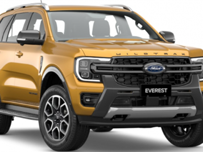 Ford Everest tiếp tục xả hàng, giảm giá gần 100 triệu đồng